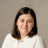 Елена Спеценко