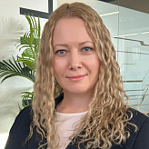 Елена Полонникова