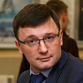 Александр Юхов